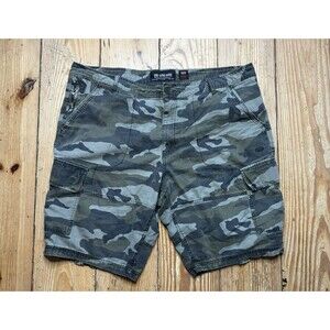 Ecko Shorts Mens 40 Green Cargo Woodland Camo Ripstop Baggy Casual Skater